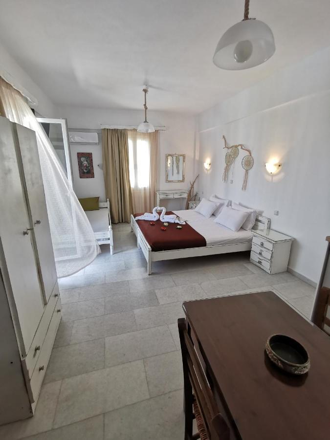 Vitzileos Studios Agios Prokopios (Naxos) Exterior foto